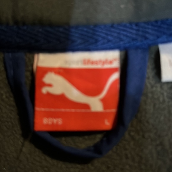 New Boys Puma Jacket - Picture 3 of 4